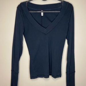 Free People cozy black long sleeve v neck